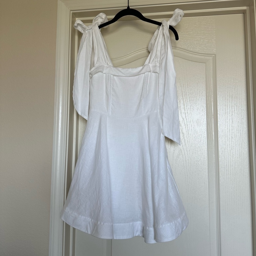 Dissh Aisle White Linen Bow Mini Dress | Size 4